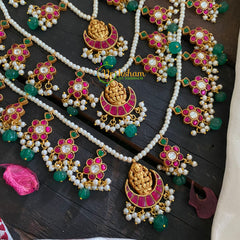 3 Layered Lakshmi Pendant Pearl Neckpiece-J475
