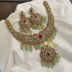 Exquisite Pastel Green Bead Victorian Diamond Short Neckpiece -VV562