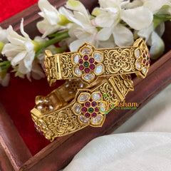 Premium Green Red White AD Stone Bangle- Flower-Screw Type Bangles-G3169