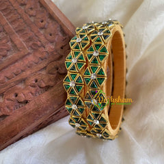 Kada Kundan Bangle -Dark Green-Star Flower-G6268