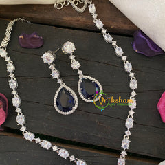 Deepika Padukone Oscar Look Neckpiece-Blue Pendant-G7695