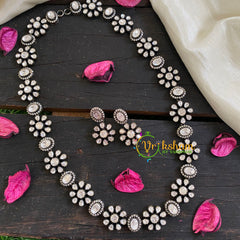 White Victorian Diamond Neckpiece-Mid-Length-VV018