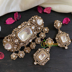 White Stone Victorian Diamond High Neck Choker-VV045