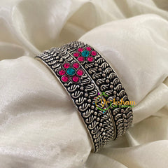 Oxidized Kolhapuri Bangles-Red Stone Floral -S465