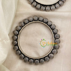 Oxidized German Silver Kolhapuri Bangles -Petals-S464