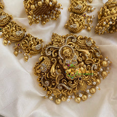 Gold Look Alike Lakshmi Pendant Short Neckpiece-G7241