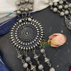 Layered Silver neckpiece with Mogappu-S346