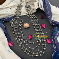 Layered Silver neckpiece with Mogappu-S346