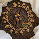 Elegant Simple Maanga Short Neckpiece-Red Green-G010