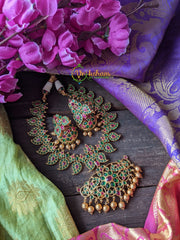 Traditional Precious Kemp Maanga Neckpiece -Green,Pink -G920