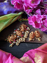 Antique Geru Polished Temple High Neck Choker -Lakshmi -G901