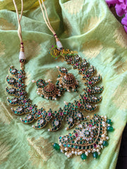 Precious Kemp Maanga / Paisley Neckpiece -Green -G1116