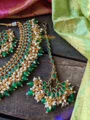 Green Kemp Choker with earrings and Tikka -G1519