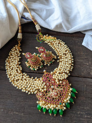 Kemp Pendant Cluster Pearl Choker - Red White and Green -G1483