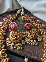 Exquisite Kundan Peacock and Floral Neckpiece -J033