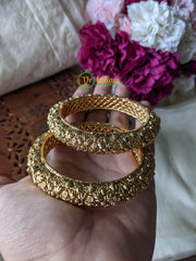 Gold Look Alike Openable Bangles -G2023