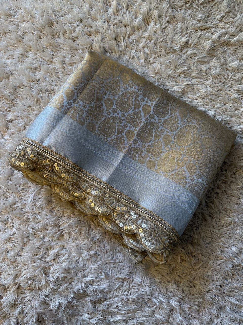 Vriksham Silver Katan Tanchoi Tissue Saree-VS4499