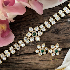 Simple Victorian Diamond Flower Choker -Green-VV1430