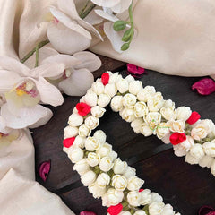 Vriksham Flower Classic Pink Mullai Poo Gajra & Red Rose Flower Accessories With Hair Clip-KH1262