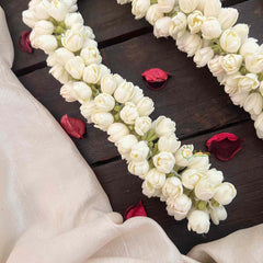 Vriksham Flower Elegant Mallipoo Jasmine  Flower Accessories With Hair Clip-KH1264