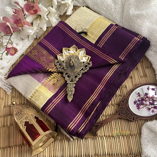 Off White with Purple Border Silk Cotton Saree -Handloom-Vairaoosi Podi Kattam-VS3356