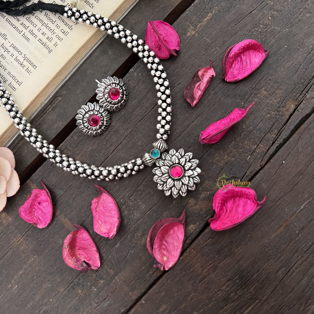 Vriksham Floral Bloom Oxidized Silver & Black Beaded Neckpiece-Red-S941