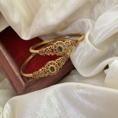 Premium Traditional Bangle with Green & Red Stone -G11069