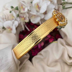 Vriksham Classic Dual Peacock Design Pendant With Plain Hipbelt-Aqua Green Bead-G21367