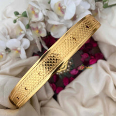 Vriksham Premium Diya Design Pendant With Plain Hipbelt-Aqua Green Bead-G21368