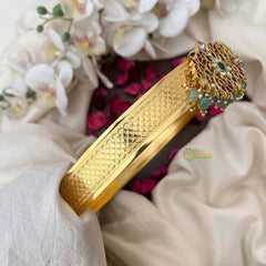 Vriksham Floral Design Pendant With Plain Hipbelt-Aqua Green Bead-G21370