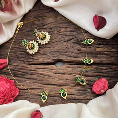 Vriksham Antique 5 Leaf Pendant Invisible Chain-Green-G20623