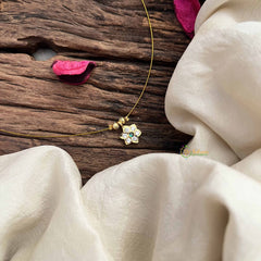 Vriksham Simple Floral Pendant Invisible Chain-White Green-G20602