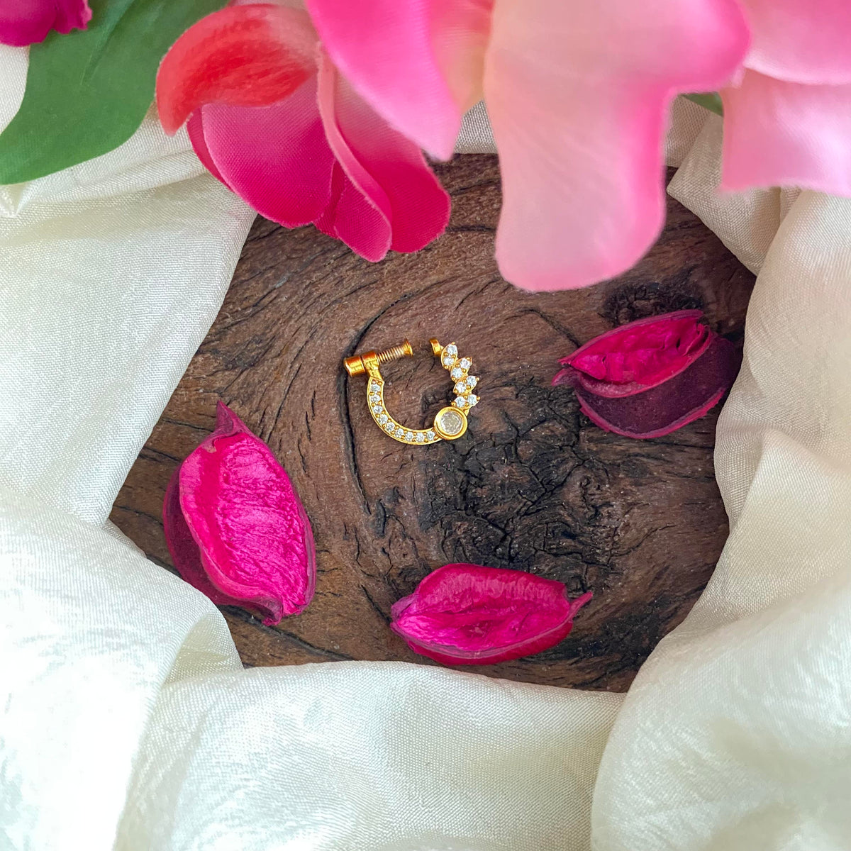 Elegant White Green AD Stone Nath / Nose pin-Leaf-G13808