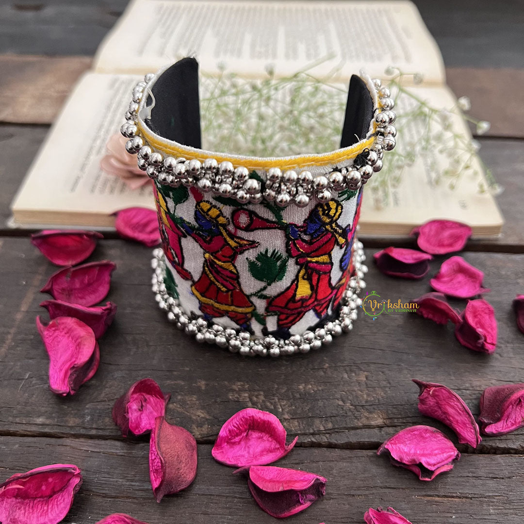 Vriksham Cultural Rhythms Mirror & Thread Work Bracelet-S1032
