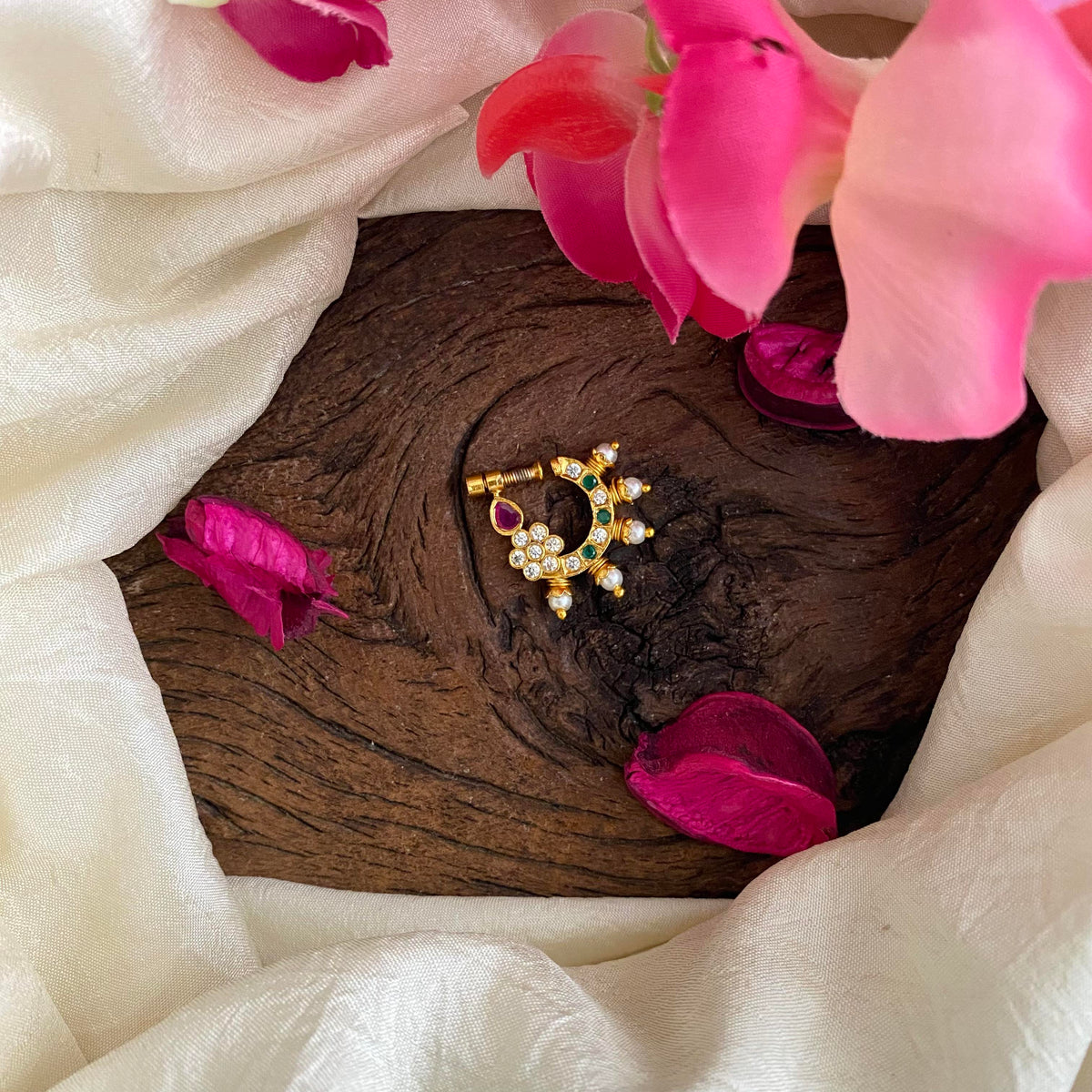 Unique Red Green White AD Stone Nath / Nose pin-Flower-G13817