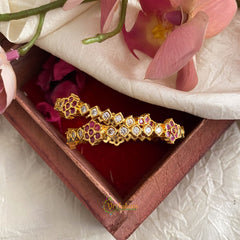 Premium Gold Look Alike Floral AD Stone Bangle Set - G11717