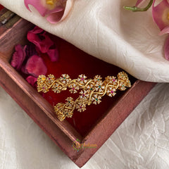 Gold Look Alike Floral American Diamond Bangle Set - G11542