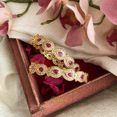 Gold Alike Maanga Floral AD Stone Bangle Set - Red & White - G11674