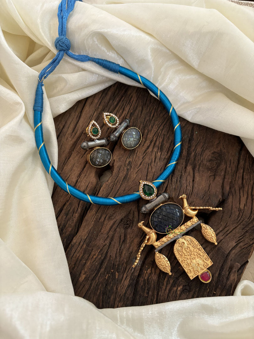 Dokri Rope Dual Tone Jadau Kundan Short Neckpiece -Light Blue -J1865