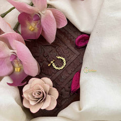 Vriksham Classic Round & Pear Style Press Naths/Nose Pin-Red White-G20737