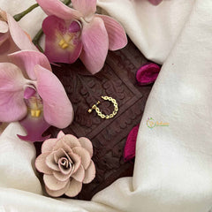 Vriksham Classic Round & Pear Style Press Naths/Nose Pin-Red White & Green-G20738