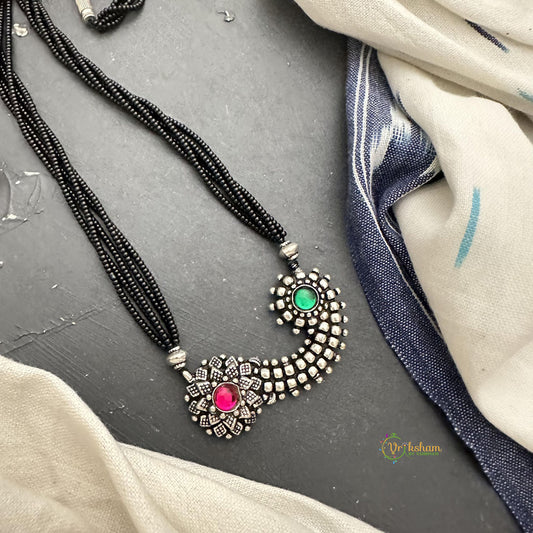 Flora Pendant Black Bead Short Chain-Red Green-S809