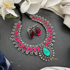 Trendy Oxidized Red Green Stone Neckpiece-Tear Drop-S817