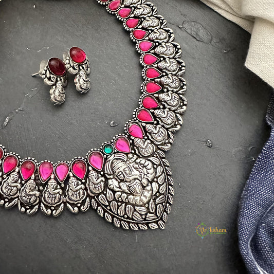 Red Stone Kolhapuri Ganesha Neckpiece-S814