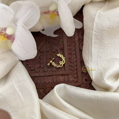 Vriksham Unique Gold Naths/Nose pin-Red White-G17881