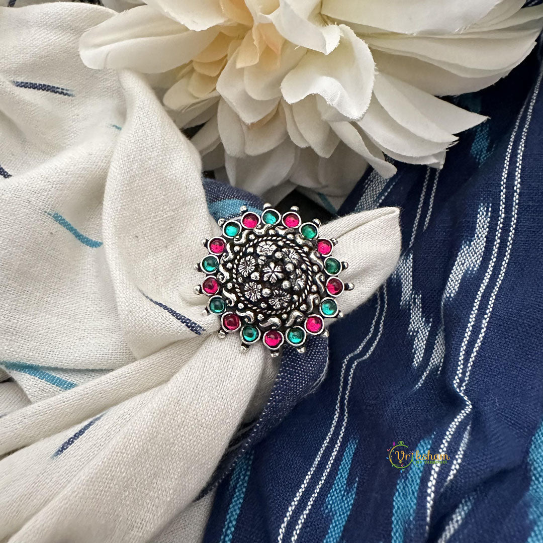 Oxidized Red Green Stone Floral Silver Finger Ring-S822