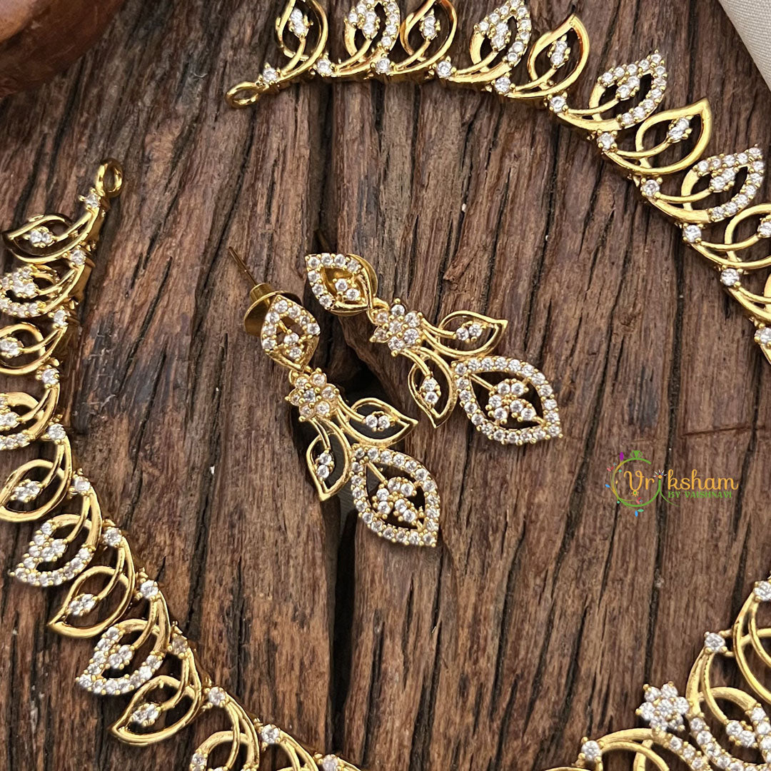Vriksham Antique AD Stone Leaf Shape Short Neckpiece-G17939