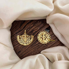 Vriksham Premium Gold  Antique  Red Kemp-Chandran and Suryan Billaii-G22200