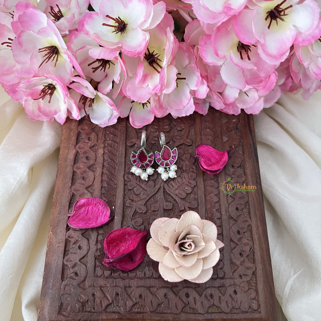 Vriksham Diya Shape Maharashtrian Style Press Bugadi-Red-White Bead-J3126