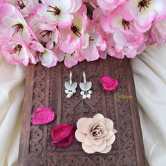 Vriksham Diya Shape Maharashtrian Style Press Bugadi-Red-White Bead-J3126